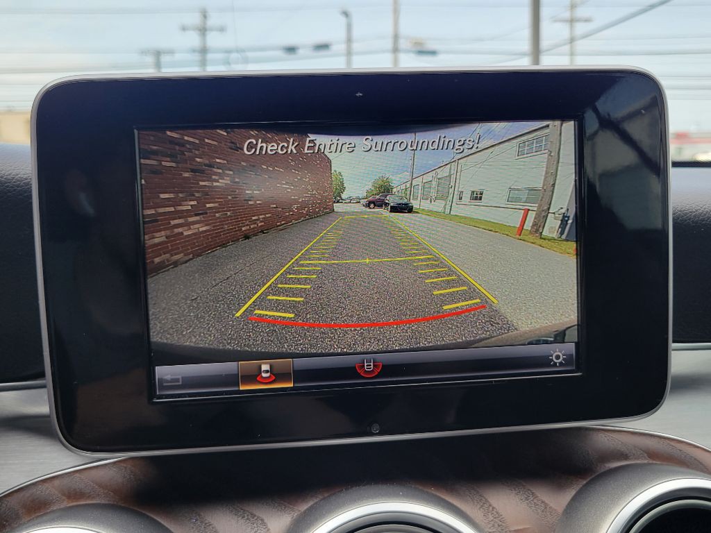 2018 Mercedes-Benz C-Class Image 29