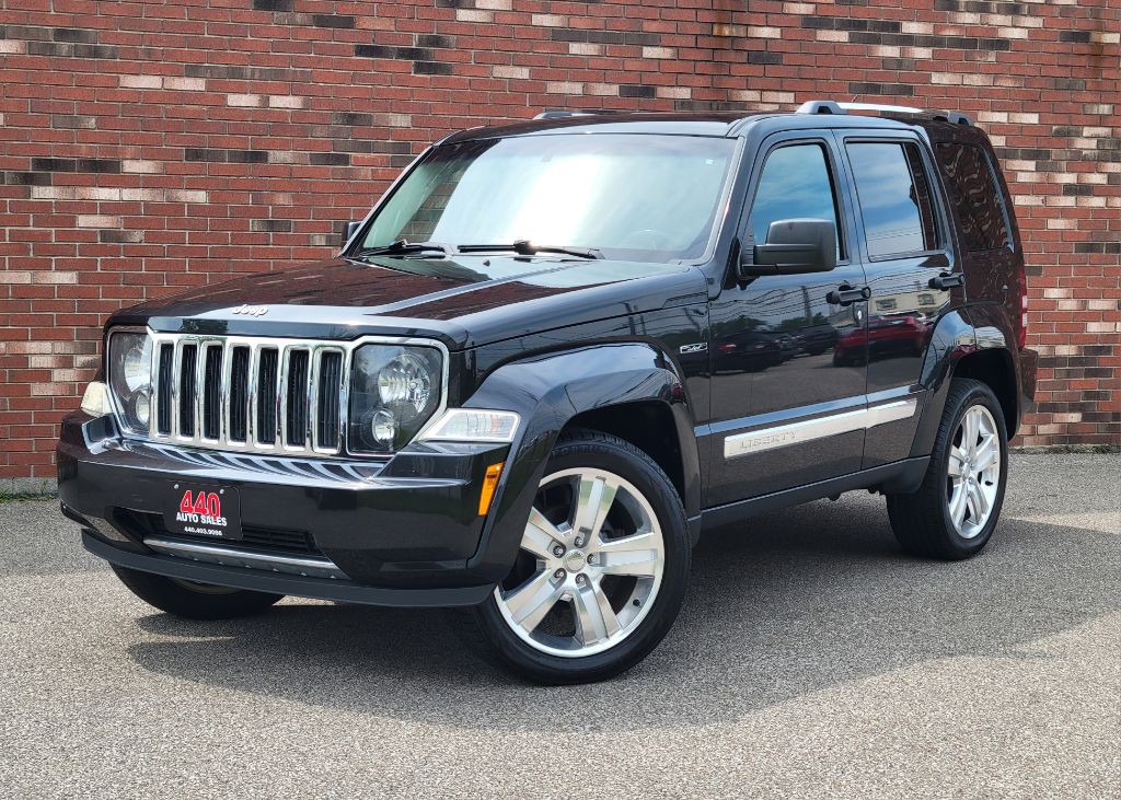 2012 Jeep Liberty Image 2