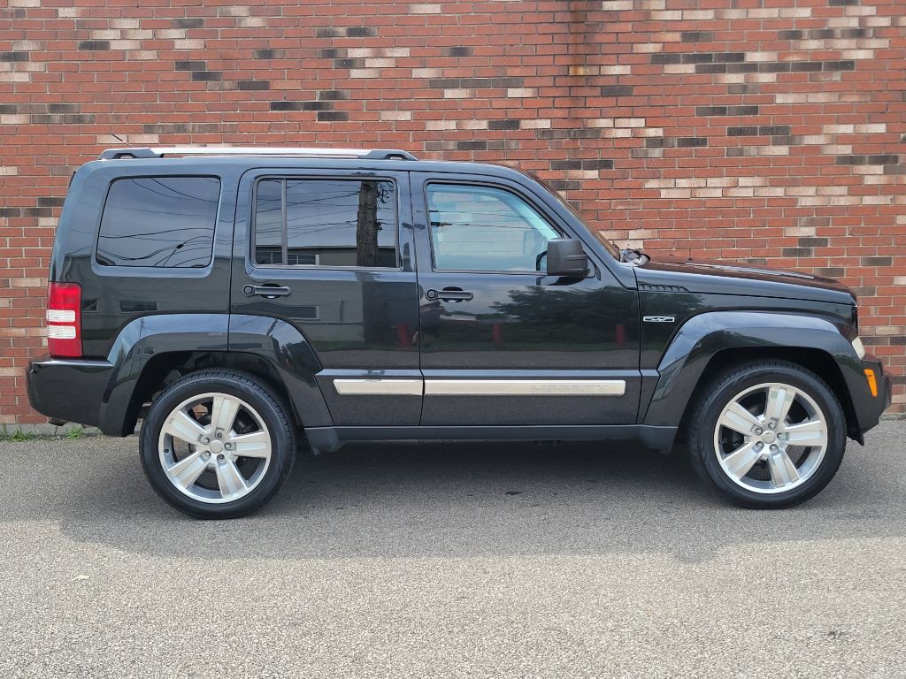 2012 Jeep Liberty Image 10