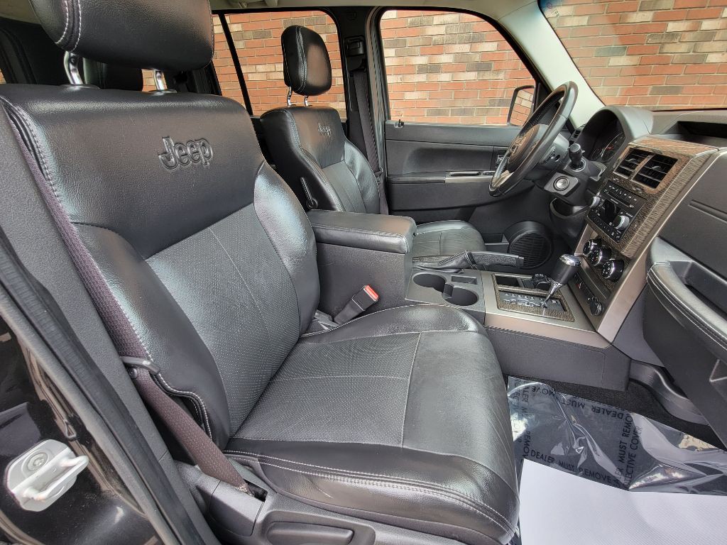 2012 Jeep Liberty Image 20