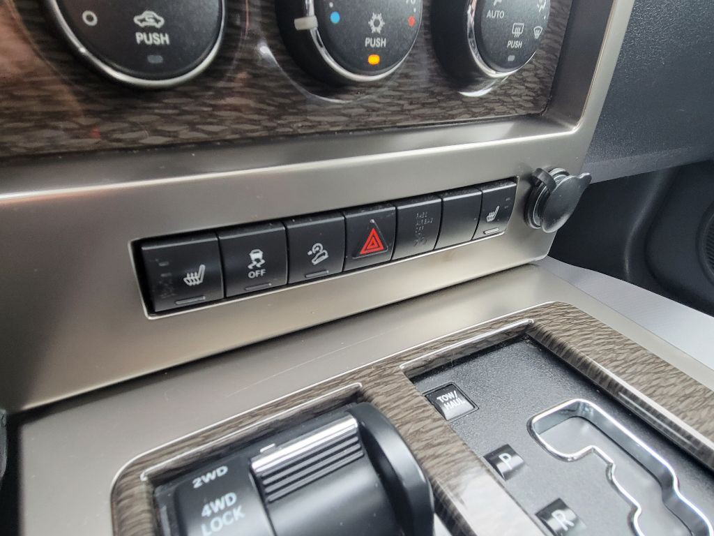 2012 Jeep Liberty Image 23