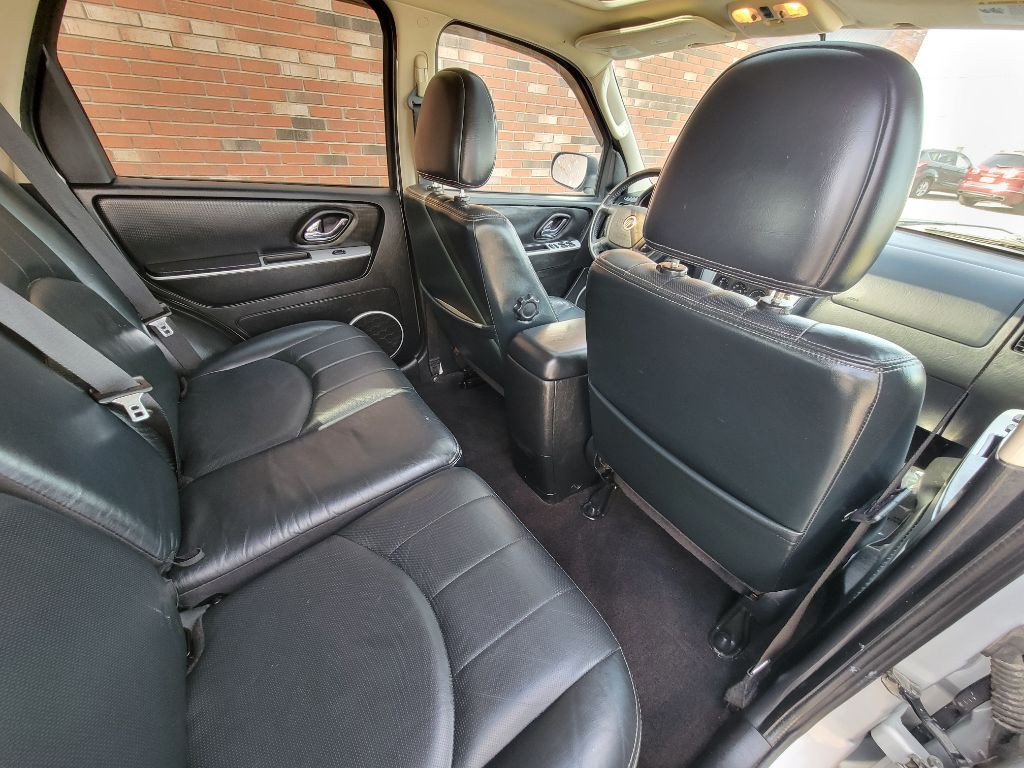 2005 Mercury Mariner Image 14