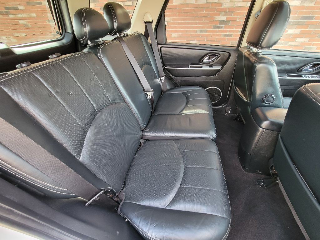 2005 Mercury Mariner Image 15