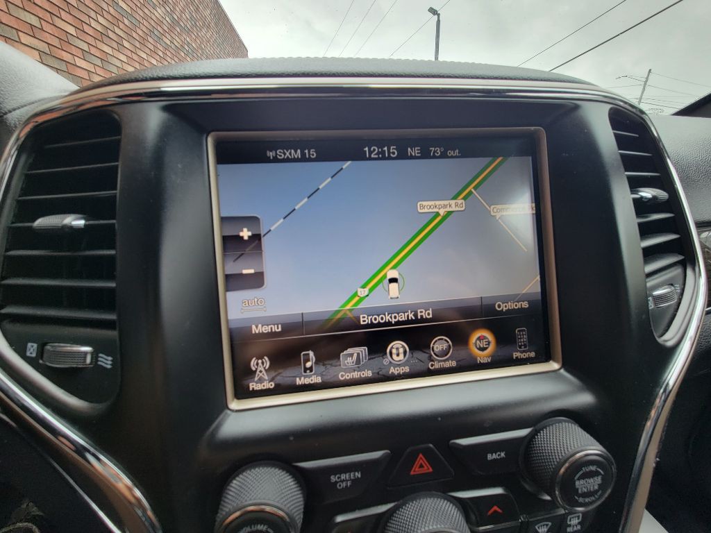 2015 Jeep Grand Cherokee Image 24