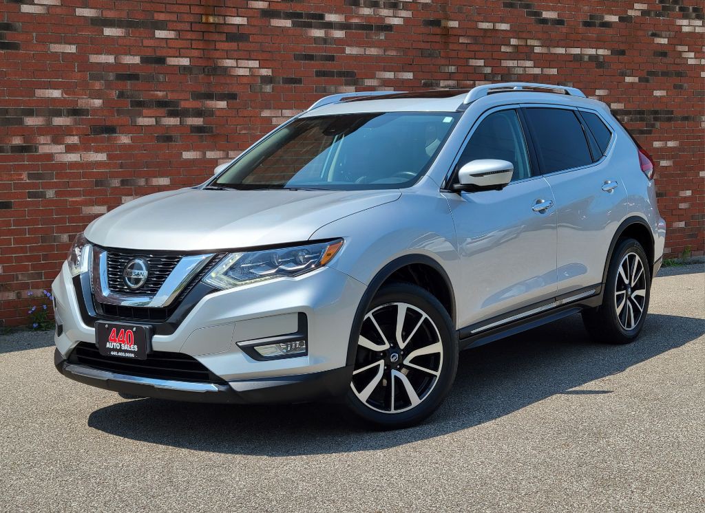 2018 Nissan Rogue Image 2