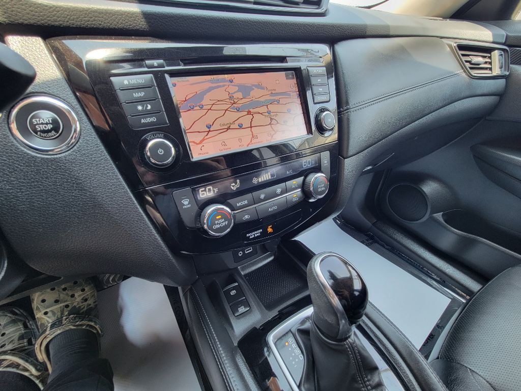 2018 Nissan Rogue Image 22