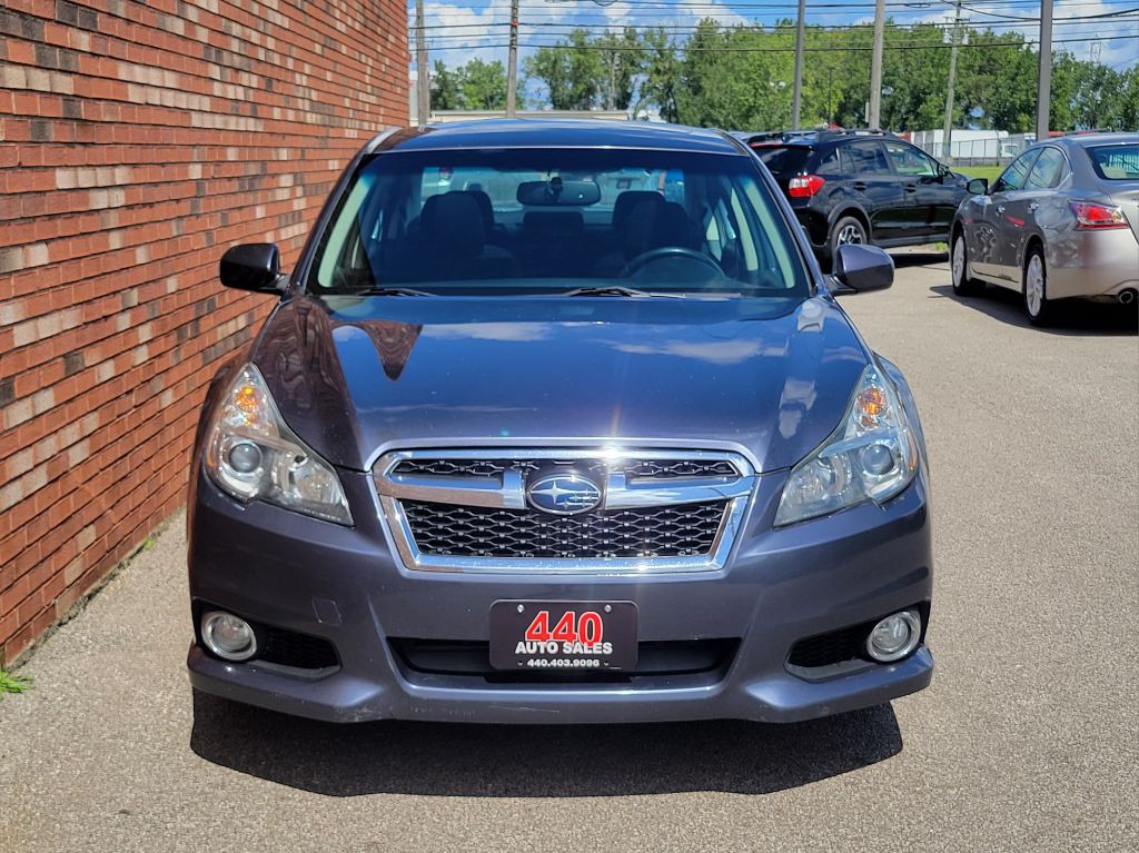2014 Subaru Legacy Image 10
