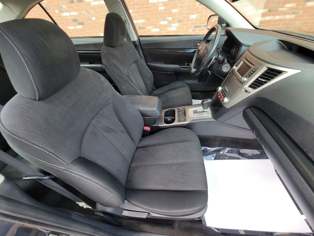2014 Subaru Legacy Image 19