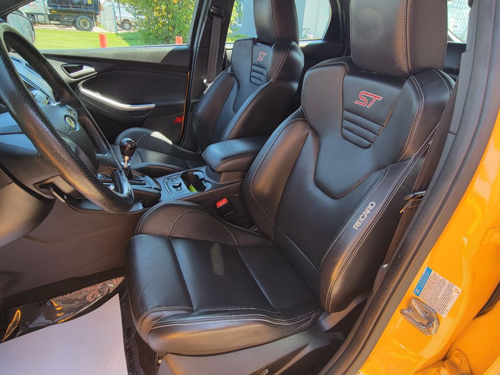 2014 Ford Focus Image 16