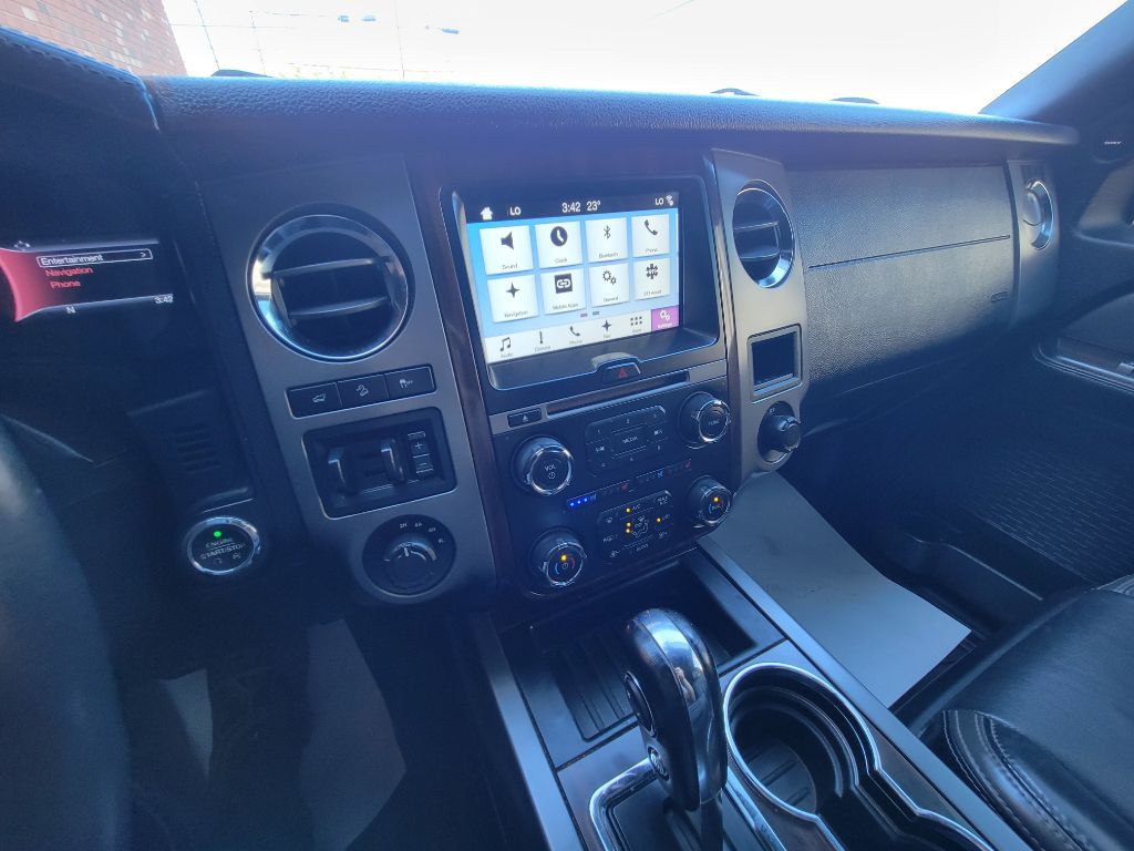 2017 Ford Expedition Image 24