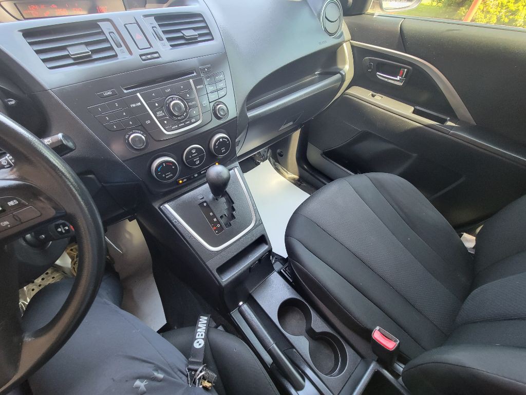 2013 Mazda Mazda5 Image 24