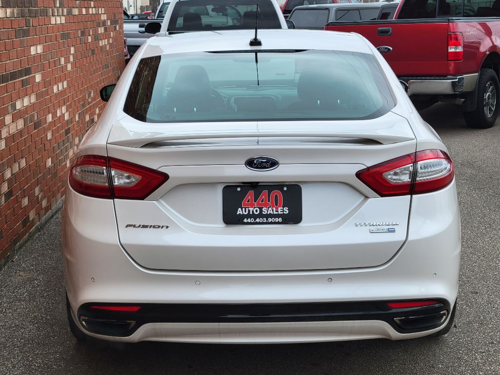 2016 Ford Fusion Image 4