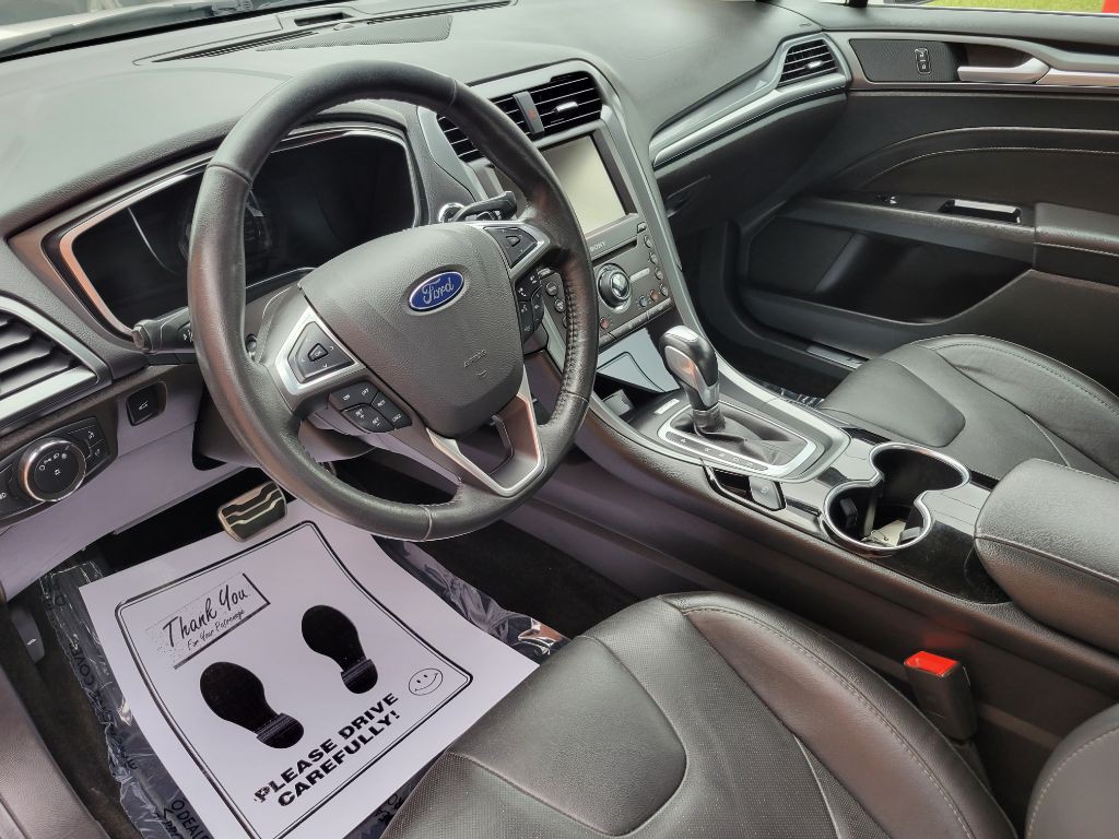 2016 Ford Fusion Image 10