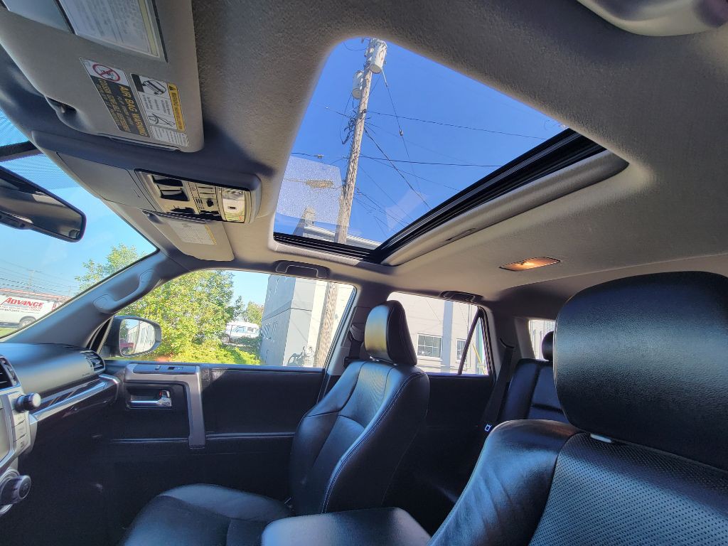 2014 Toyota 4Runner Image 12