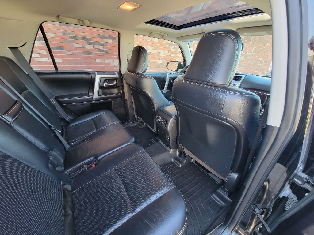 2014 Toyota 4Runner Image 17