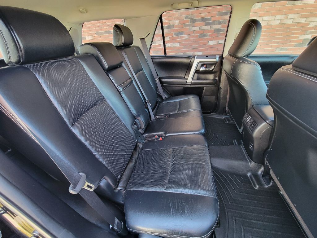 2014 Toyota 4Runner Image 18
