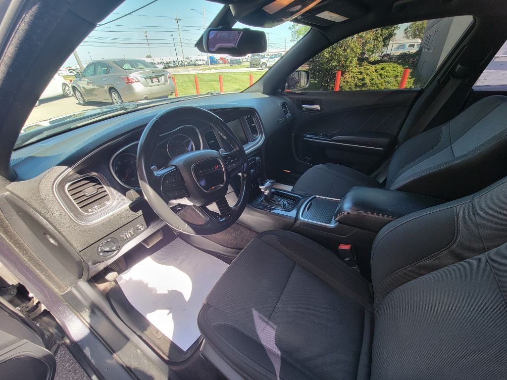 2016 Dodge Charger Image 8