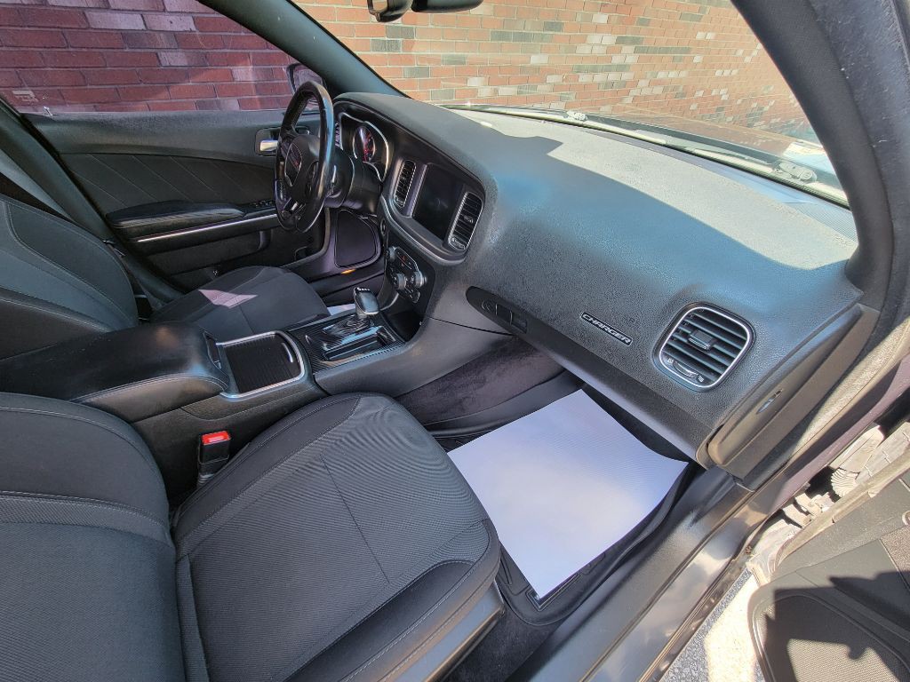 2016 Dodge Charger Image 14