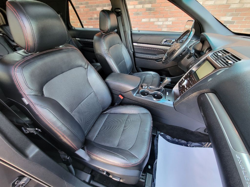 2016 Ford Explorer Image 21