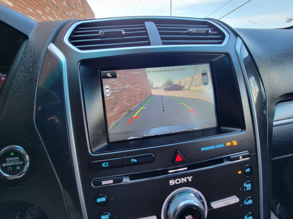 2016 Ford Explorer Image 25
