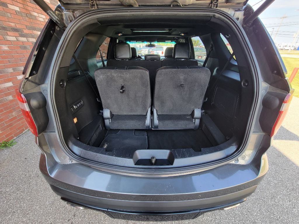 2016 Ford Explorer Image 28
