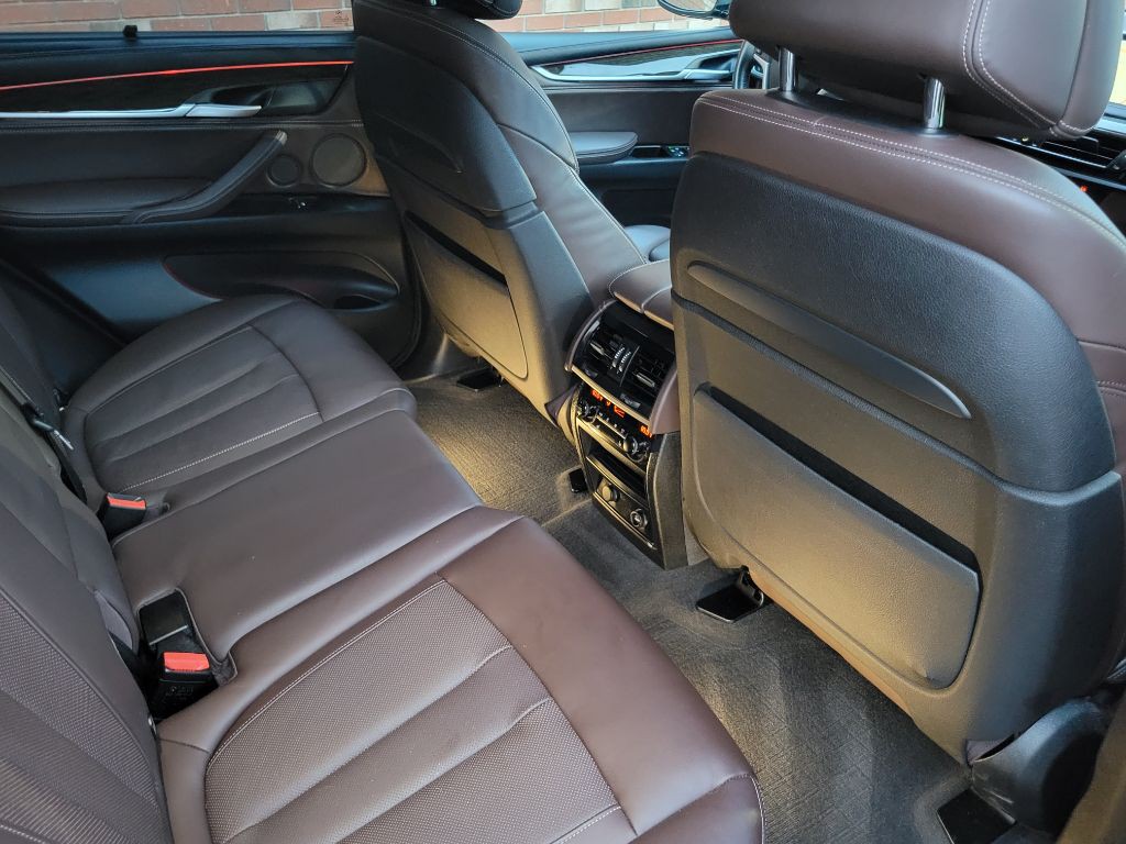 2015 BMW X5 Image 21