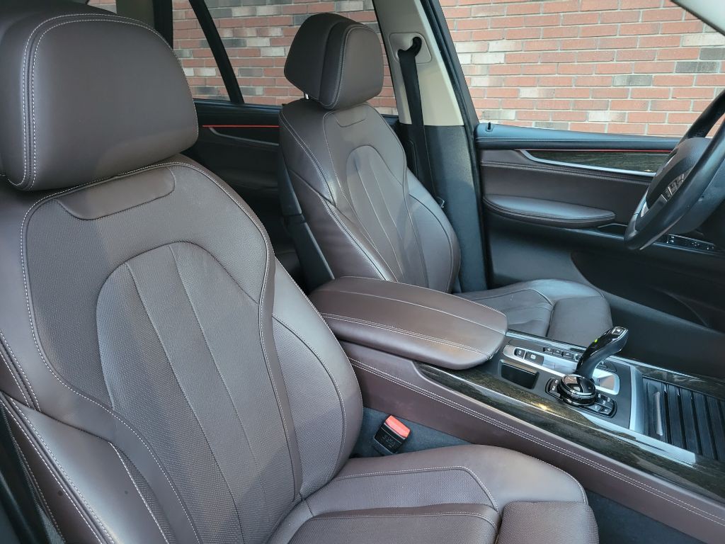 2015 BMW X5 Image 25