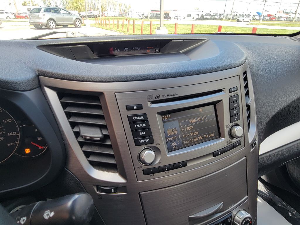 2014 Subaru Legacy Image 23