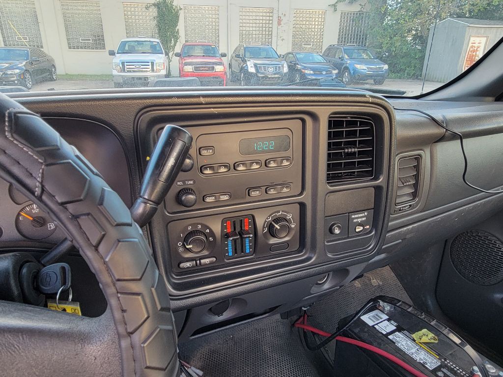 2003 Chevrolet Silverado 1500 Image 15