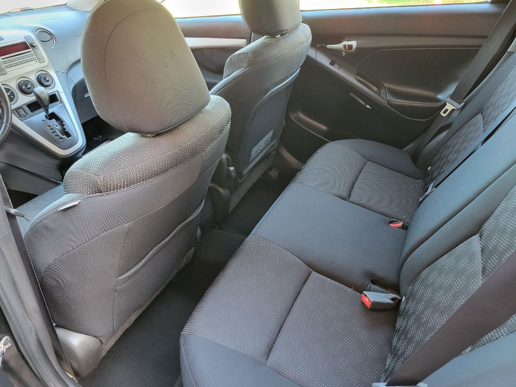 2009 Pontiac Vibe Image 12
