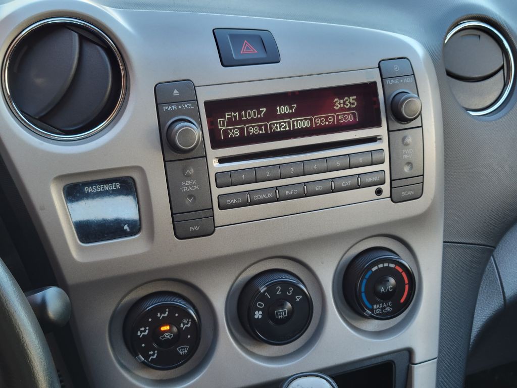 2009 Pontiac Vibe Image 22