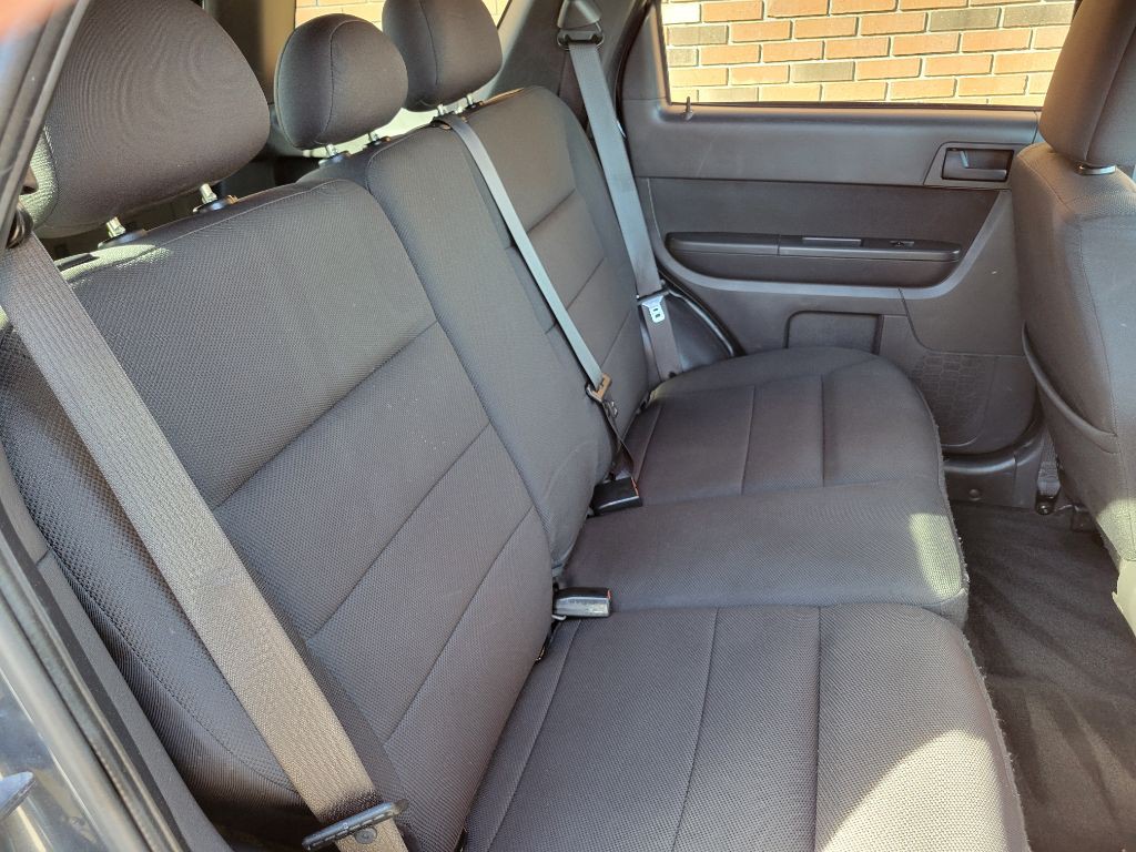 2009 Ford Escape Image 15