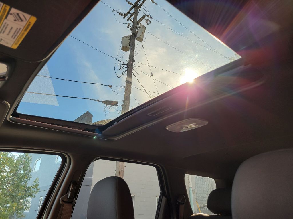 2009 Ford Escape Image 23