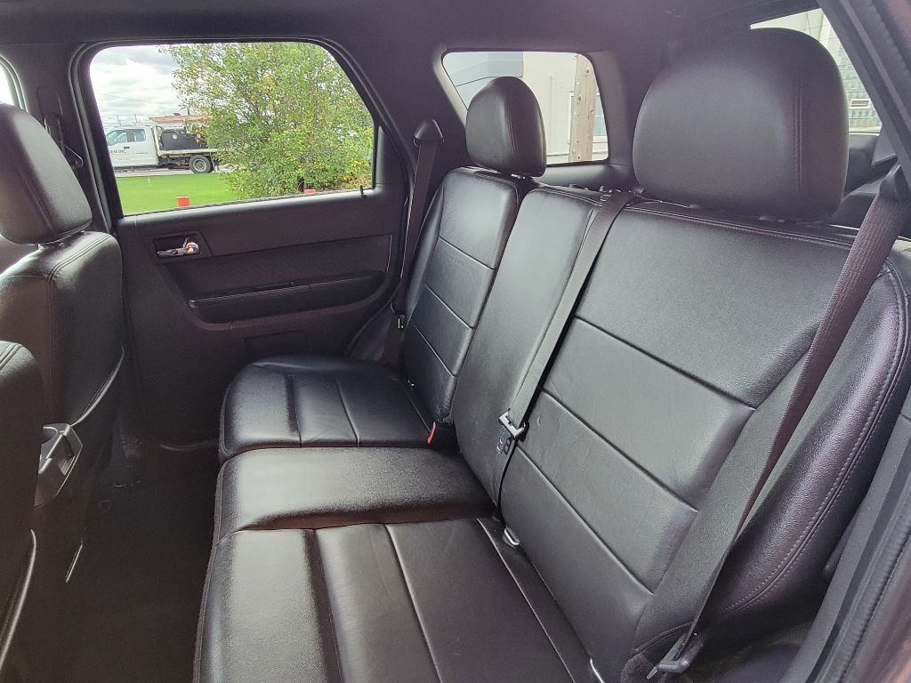 2011 Ford Escape Image 13