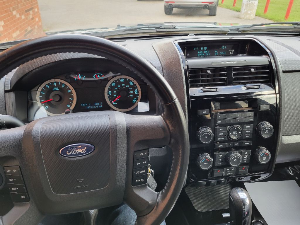 2011 Ford Escape Image 19