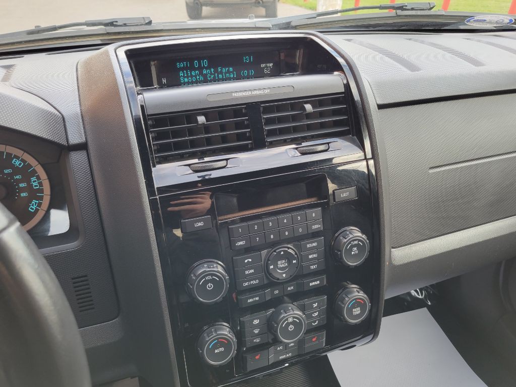 2011 Ford Escape Image 23