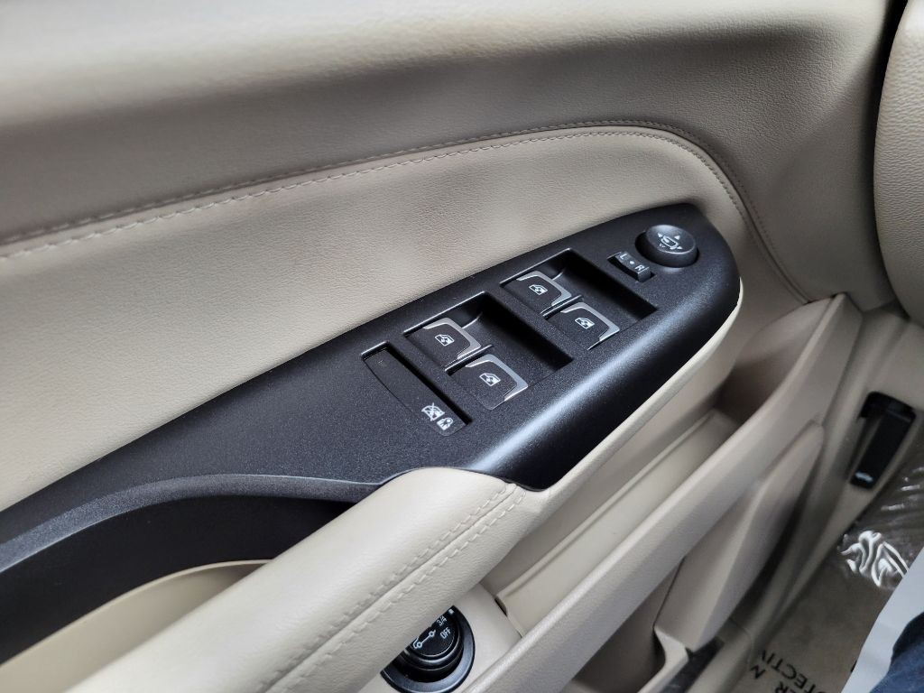 2016 Cadillac SRX Image 35