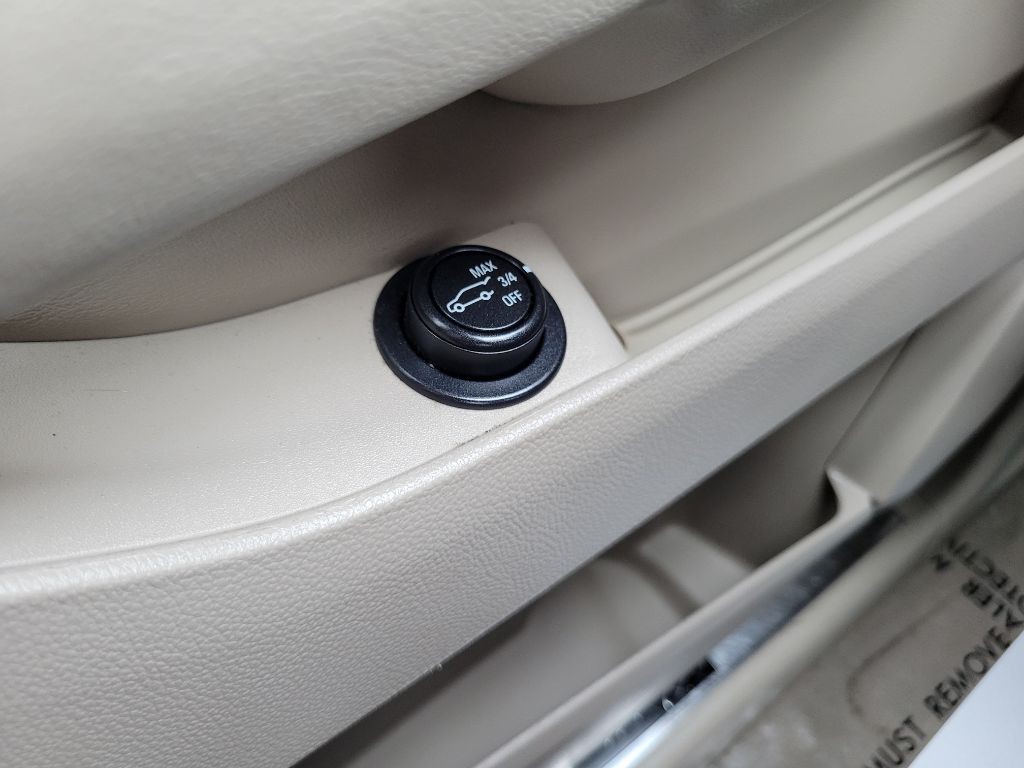 2016 Cadillac SRX Image 37