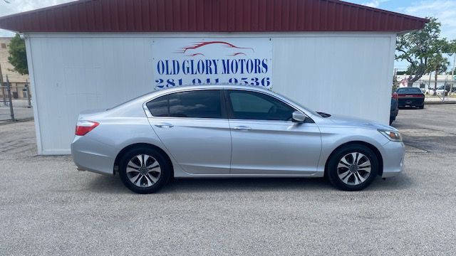 2013 Honda Accord Image 3