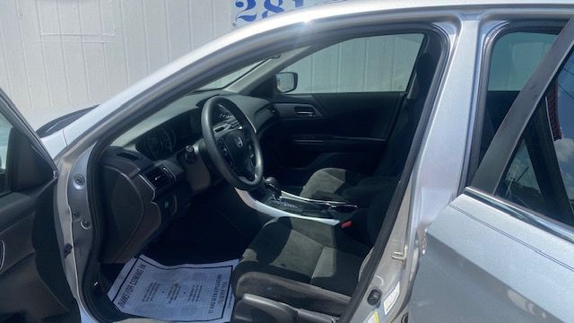 2013 Honda Accord Image 7