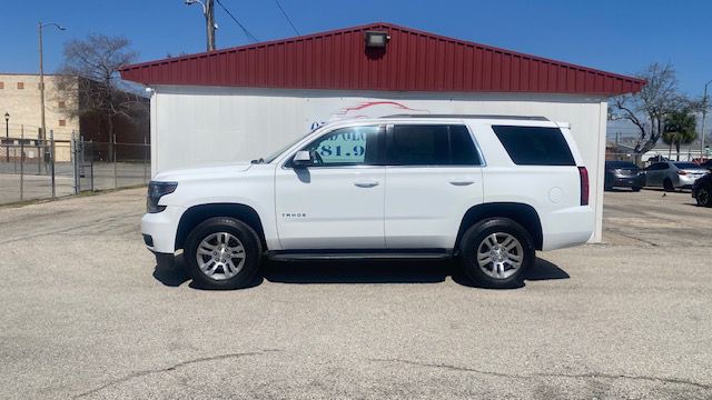 2017 Chevrolet Tahoe Image 4