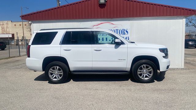 2017 Chevrolet Tahoe Image 5