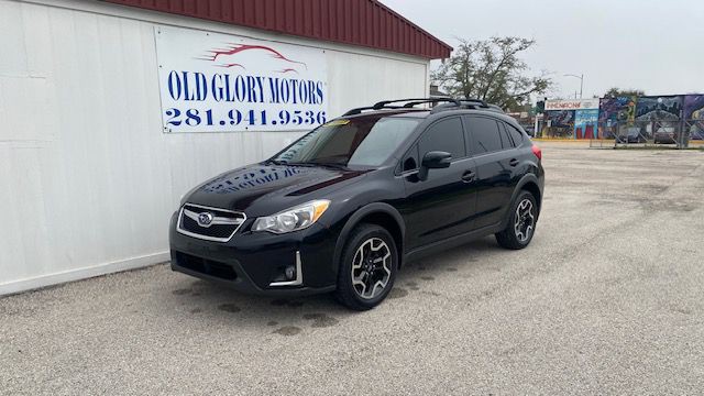 2017 Subaru Crosstrek Image 2
