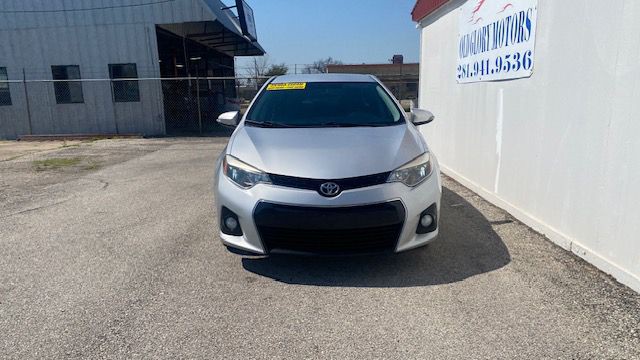 2015 Toyota Corolla Image 2