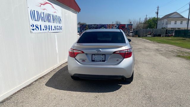 2015 Toyota Corolla Image 8