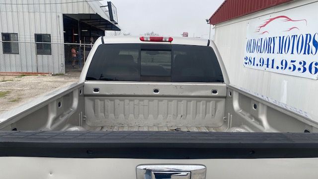 2007 GMC Sierra Image 9