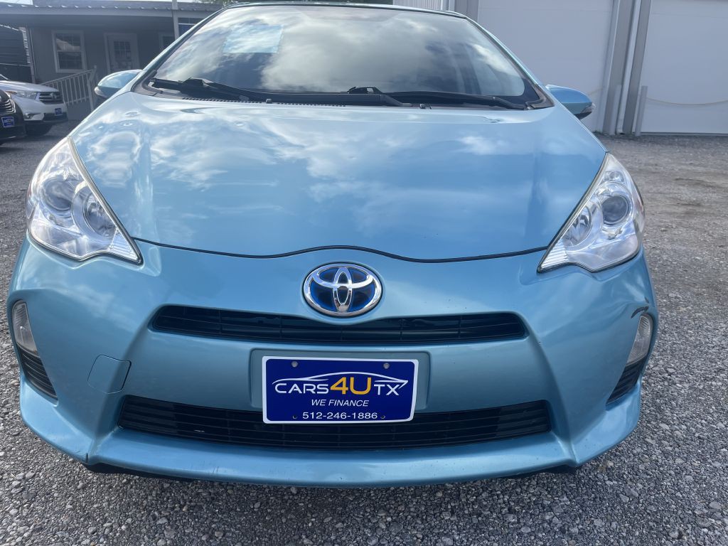 2014 Toyota Prius Image 5