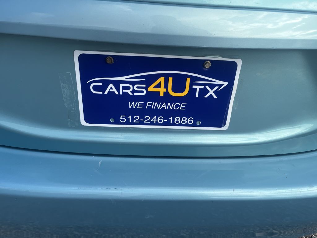 2014 Toyota Prius Image 9