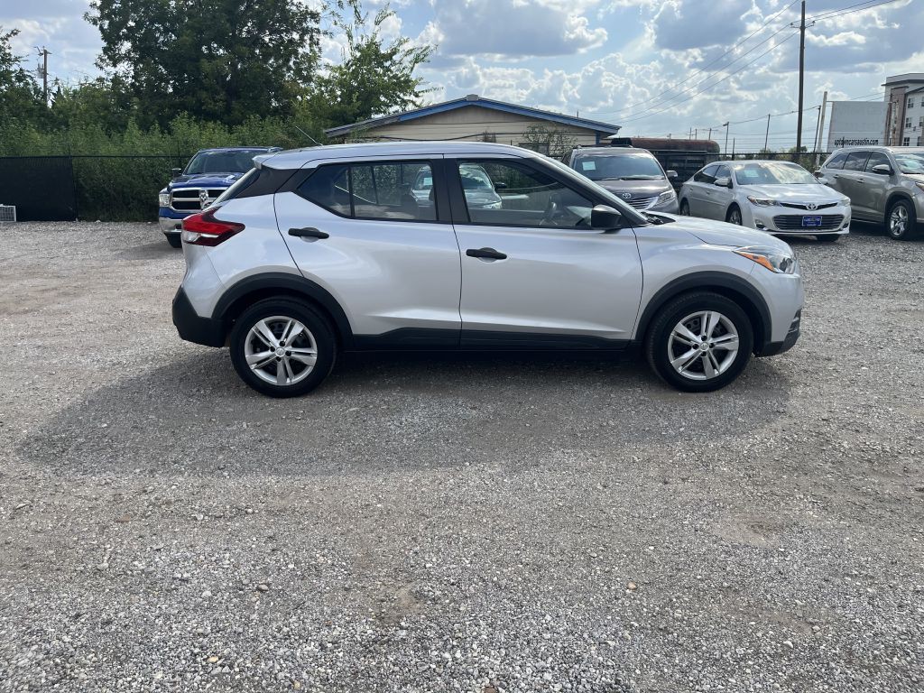 2020 Nissan Kicks Image 8