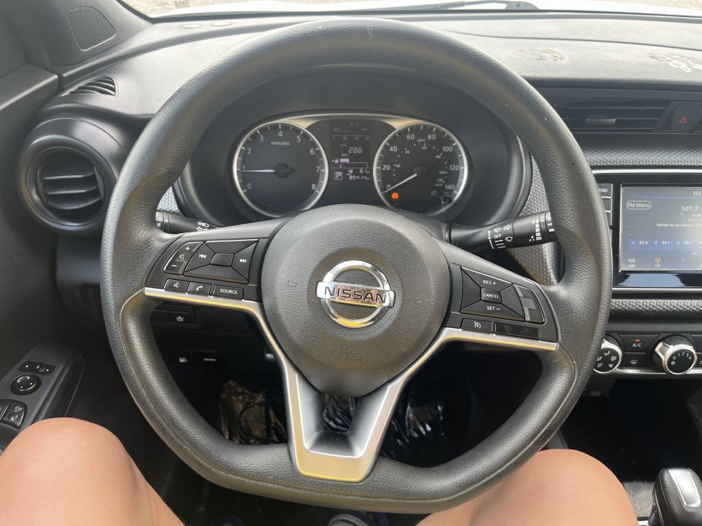 2020 Nissan Kicks Image 16